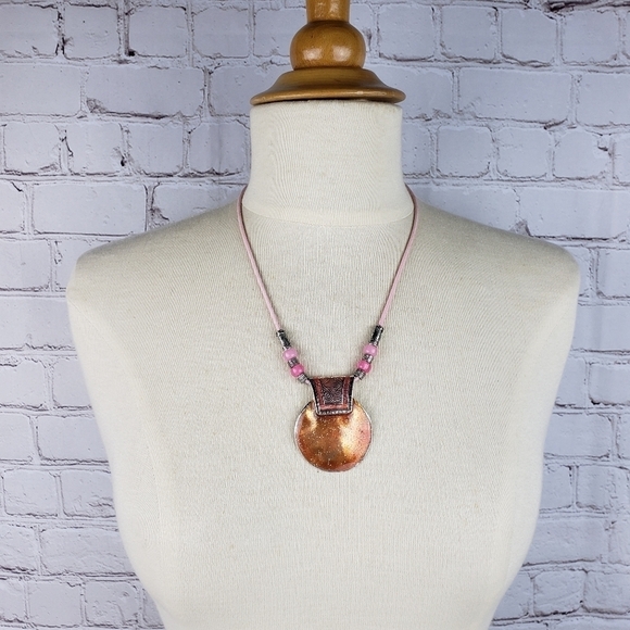 VCLM Boho Medallion Statement Necklace Enameled Beachy - Picture 6 of 10